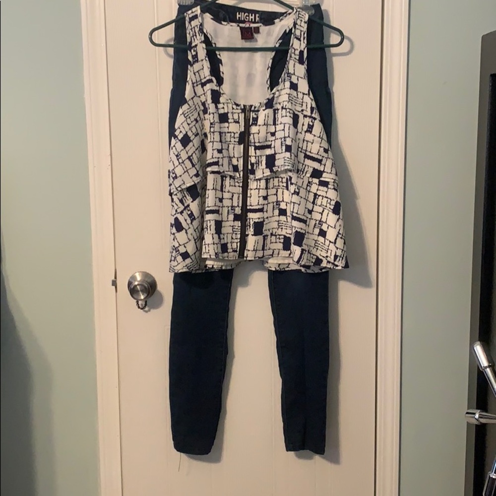 Razor back top